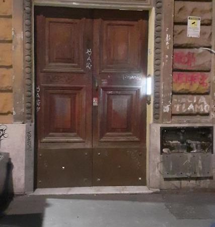 Casa Per Gente Giovane Rom Exterior foto